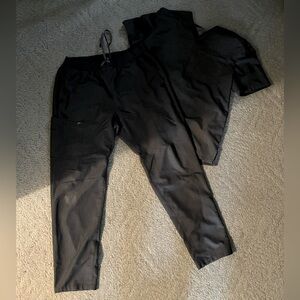 Set of Men’s FABLETICS intake Scrub, grey